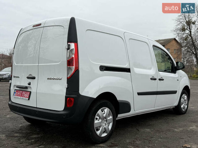 Білий Рено Кєнгу, об'ємом двигуна 0 л та пробігом 12 тис. км за 14000 $, фото 6 на Automoto.ua
