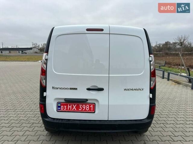 Білий Рено Кєнгу, об'ємом двигуна 1.5 л та пробігом 149 тис. км за 13390 $, фото 25 на Automoto.ua