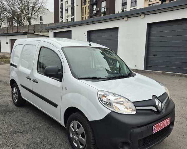 Білий Рено Кєнгу, об'ємом двигуна 1.5 л та пробігом 109 тис. км за 12700 $, фото 1 на Automoto.ua