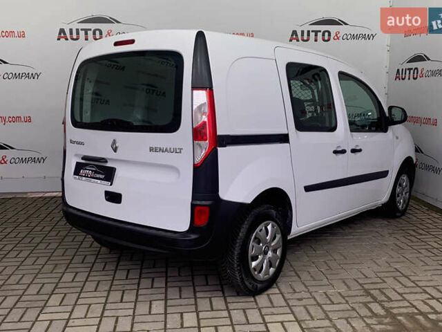 Белый Рено Кенгу, объемом двигателя 1.5 л и пробегом 166 тыс. км за 12250 $, фото 2 на Automoto.ua