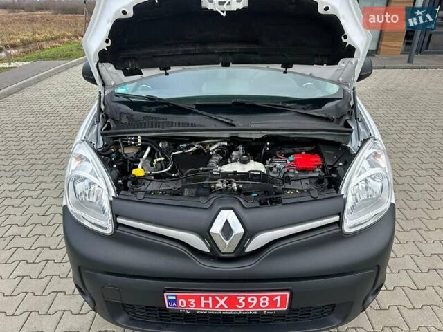 Білий Рено Кєнгу, об'ємом двигуна 1.5 л та пробігом 149 тис. км за 13390 $, фото 10 на Automoto.ua