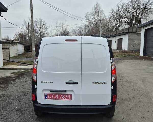 Білий Рено Кєнгу, об'ємом двигуна 1.5 л та пробігом 109 тис. км за 12700 $, фото 7 на Automoto.ua