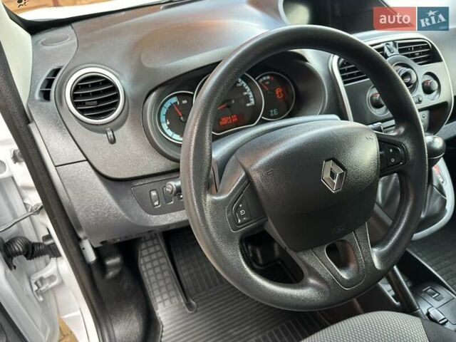 Рено Кенгу 2021 в Хмельницком на Automoto.ua Белый Рено Кенгу, объемом двигателя 0 л и пробегом 30 тыс. км за 13700 $, фото 27 на Automoto.ua
