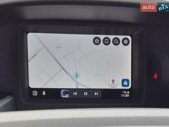 Белый Рено Кенгу, объемом двигателя 0 л и пробегом 32 тыс. км за 13990 $, фото 25 на Automoto.ua