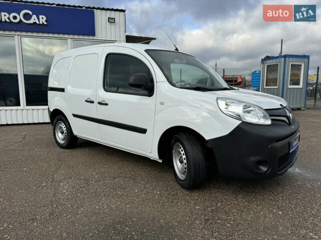 Білий Рено Кєнгу, об'ємом двигуна 1.46 л та пробігом 175 тис. км за 12600 $, фото 10 на Automoto.ua