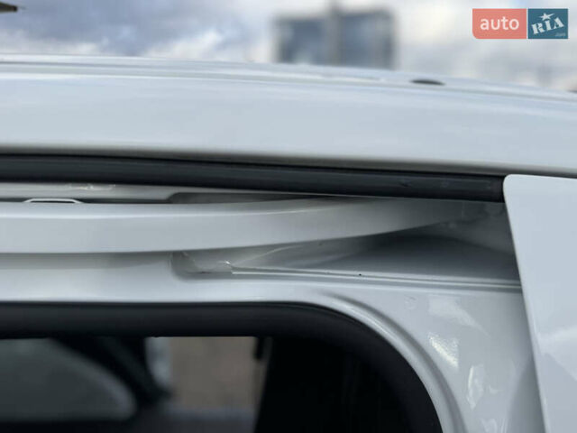 Білий Рено Кєнгу, об'ємом двигуна 1.46 л та пробігом 175 тис. км за 12600 $, фото 50 на Automoto.ua