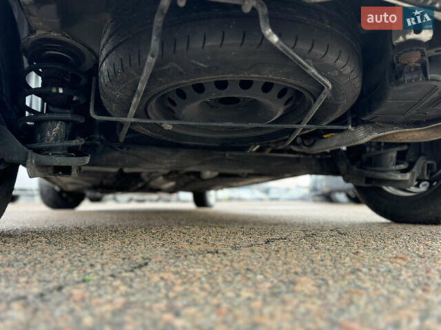 Білий Рено Кєнгу, об'ємом двигуна 1.46 л та пробігом 175 тис. км за 12600 $, фото 30 на Automoto.ua