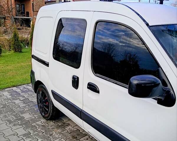 Білий Рено Кєнгу, об'ємом двигуна 1.5 л та пробігом 291 тис. км за 2599 $, фото 7 на Automoto.ua