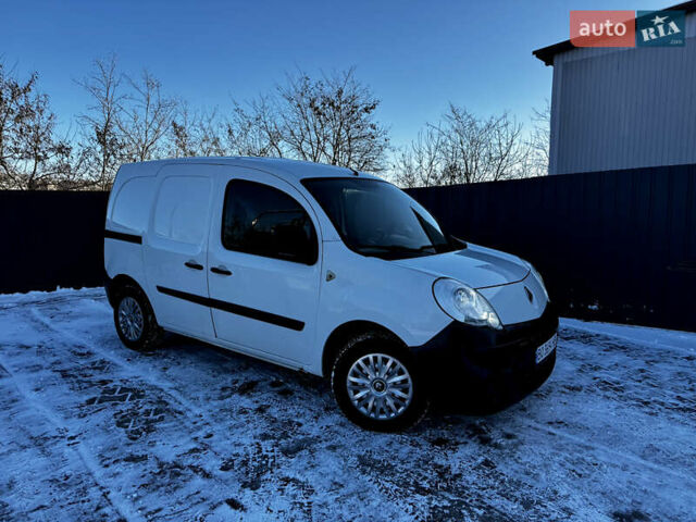 Білий Рено Кєнгу, об'ємом двигуна 1.5 л та пробігом 333 тис. км за 5800 $, фото 1 на Automoto.ua