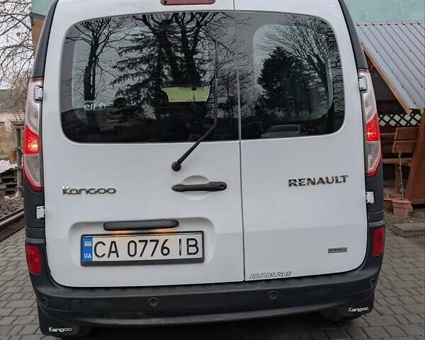 Білий Рено Кєнгу, об'ємом двигуна 1.5 л та пробігом 228 тис. км за 6000 $, фото 3 на Automoto.ua