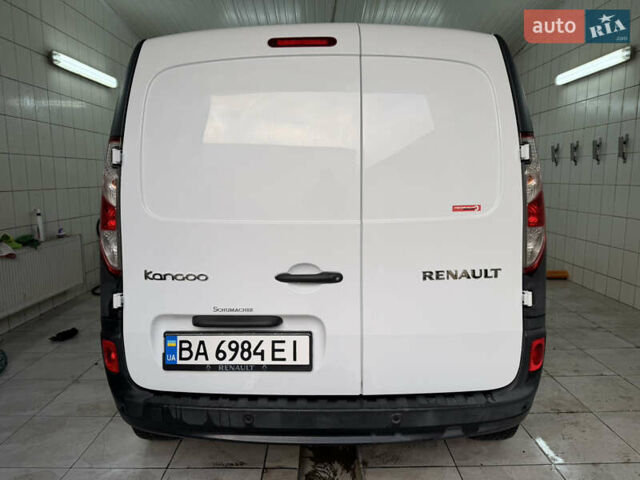 Белый Рено Кенгу, объемом двигателя 1.46 л и пробегом 88 тыс. км за 10500 $, фото 4 на Automoto.ua