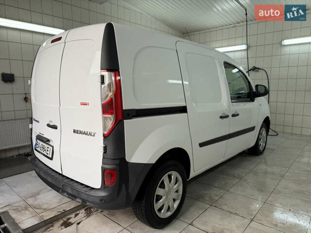 Белый Рено Кенгу, объемом двигателя 1.46 л и пробегом 88 тыс. км за 10500 $, фото 3 на Automoto.ua