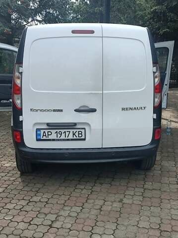 Белый Рено Кенгу, объемом двигателя 1.46 л и пробегом 211 тыс. км за 10900 $, фото 8 на Automoto.ua