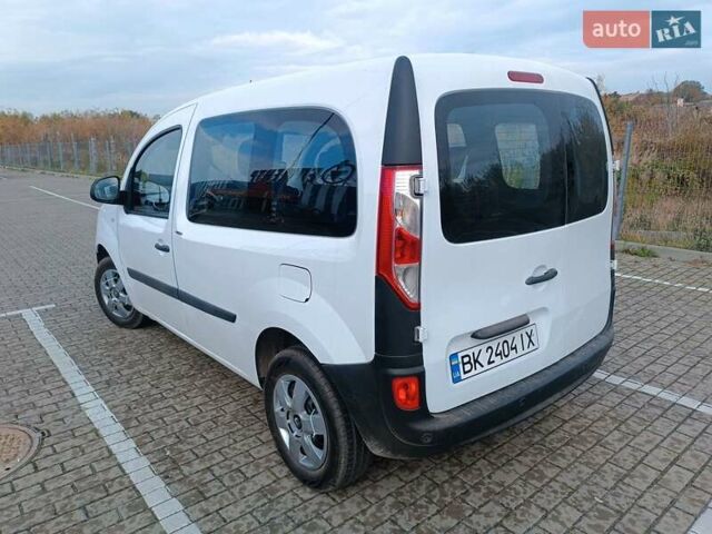 Рено Кенгу 2020 в Дубно на Automoto.ua Белый Рено Кенгу, объемом двигателя 1.46 л и пробегом 38 тыс. км за 12200 $, фото 12 на Automoto.ua