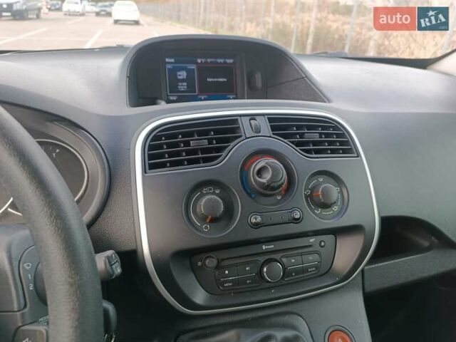 Рено Кенгу 2020 в Дубно на Automoto.ua Белый Рено Кенгу, объемом двигателя 1.46 л и пробегом 38 тыс. км за 12200 $, фото 16 на Automoto.ua