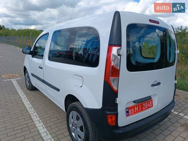 Белый Рено Кенгу, объемом двигателя 1.5 л и пробегом 38 тыс. км за 10800 $, фото 12 на Automoto.ua