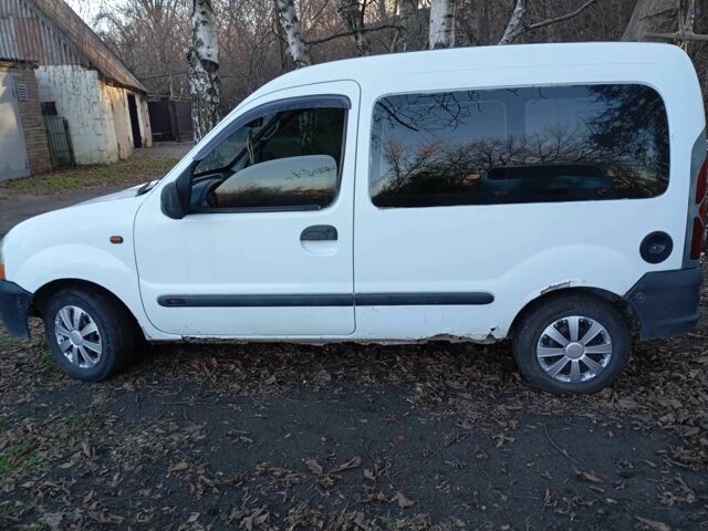 Білий Рено Кєнгу, об'ємом двигуна 1.9 л та пробігом 333 тис. км за 1890 $, фото 4 на Automoto.ua