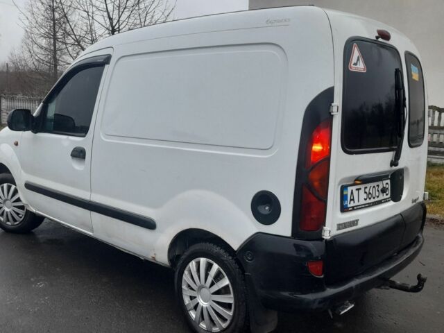 Белый Рено Кенгу, объемом двигателя 1.9 л и пробегом 150 тыс. км за 2450 $, фото 19 на Automoto.ua