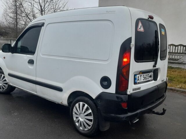 Белый Рено Кенгу, объемом двигателя 1.9 л и пробегом 150 тыс. км за 2450 $, фото 18 на Automoto.ua