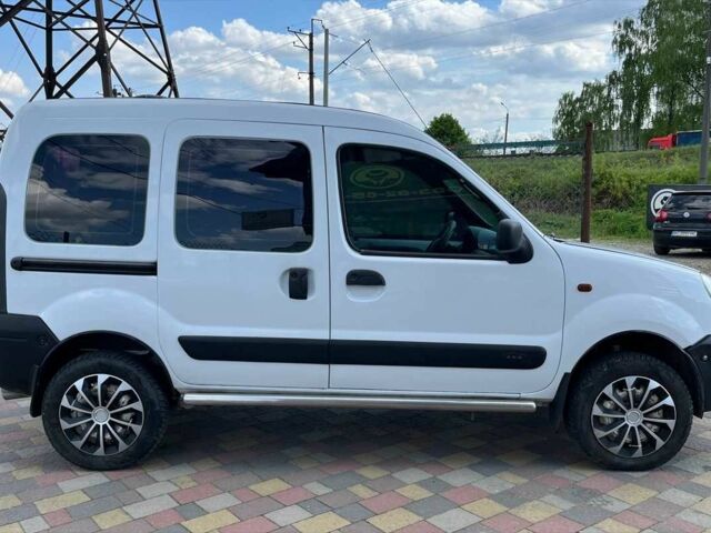 Белый Рено Кенгу, объемом двигателя 1.9 л и пробегом 320 тыс. км за 5600 $, фото 7 на Automoto.ua