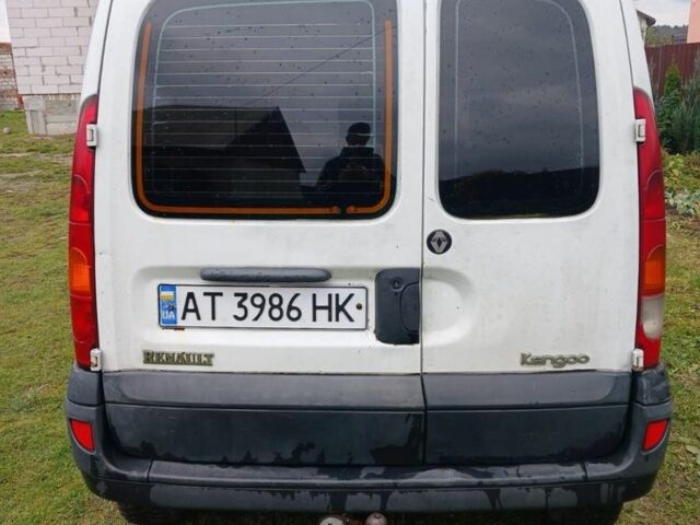 Білий Рено Кєнгу, об'ємом двигуна 1.5 л та пробігом 199 тис. км за 2300 $, фото 2 на Automoto.ua