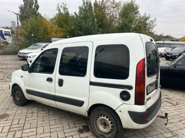 Белый Рено Кенгу, объемом двигателя 1.5 л и пробегом 280 тыс. км за 2600 $, фото 1 на Automoto.ua