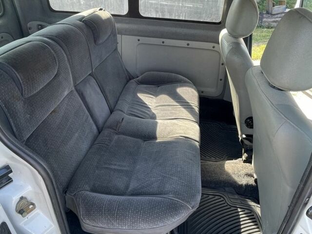 Білий Рено Кєнгу, об'ємом двигуна 1.5 л та пробігом 278 тис. км за 2500 $, фото 6 на Automoto.ua