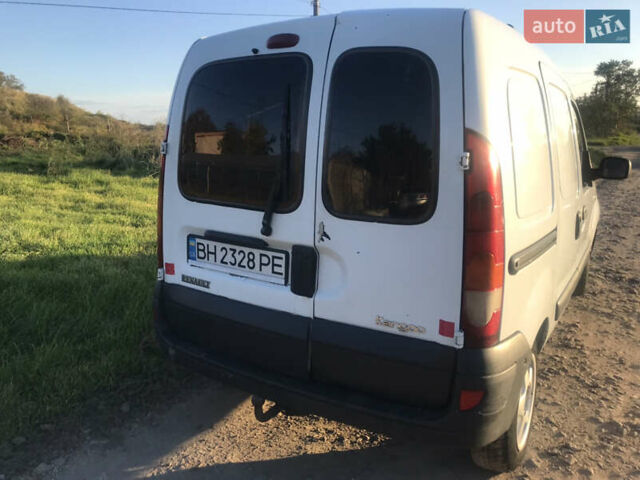 Белый Рено Кенгу, объемом двигателя 1.5 л и пробегом 400 тыс. км за 3300 $, фото 22 на Automoto.ua