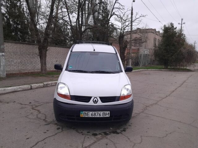 Білий Рено Кєнгу, об'ємом двигуна 1.5 л та пробігом 310 тис. км за 1850 $, фото 4 на Automoto.ua