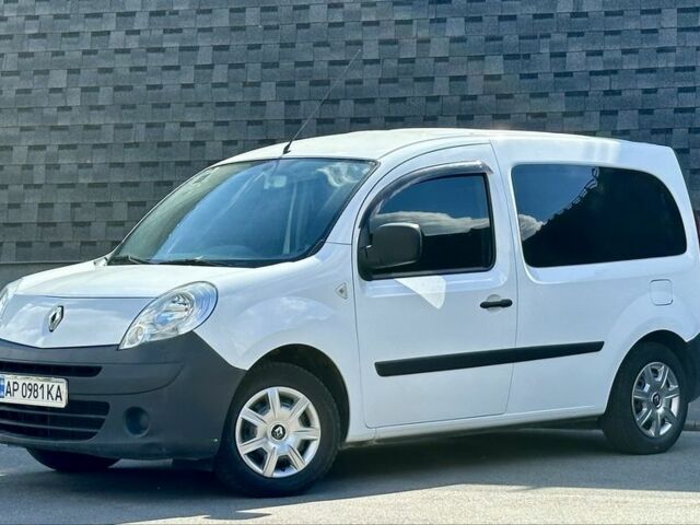 Білий Рено Кєнгу, об'ємом двигуна 1.5 л та пробігом 225 тис. км за 6800 $, фото 1 на Automoto.ua