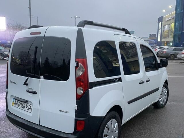 Білий Рено Кєнгу, об'ємом двигуна 1.5 л та пробігом 314 тис. км за 6150 $, фото 5 на Automoto.ua