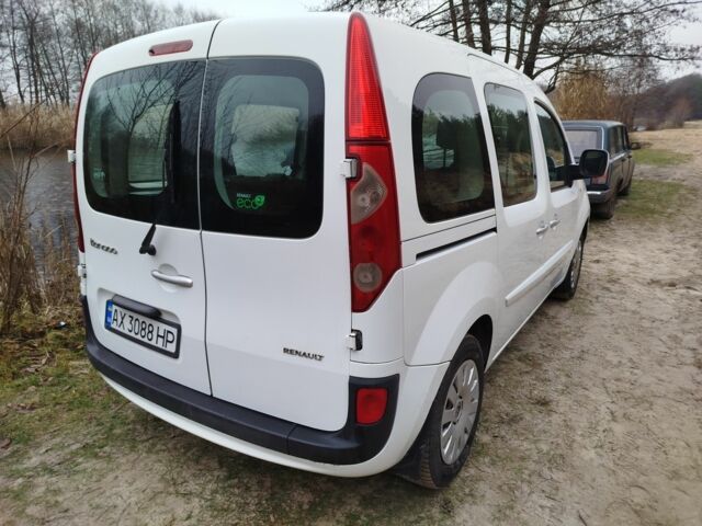 Белый Рено Кенгу, объемом двигателя 1.5 л и пробегом 226 тыс. км за 6200 $, фото 6 на Automoto.ua