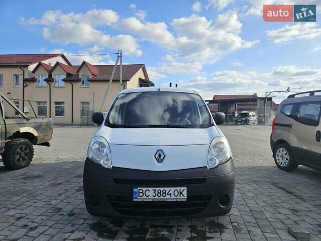 Белый Рено Кенгу, объемом двигателя 1.5 л и пробегом 320 тыс. км за 5000 $, фото 2 на Automoto.ua