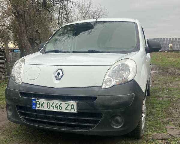 Білий Рено Кєнгу, об'ємом двигуна 0 л та пробігом 51 тис. км за 5100 $, фото 4 на Automoto.ua