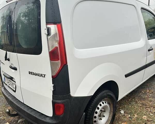 Белый Рено Кенгу, объемом двигателя 1.46 л и пробегом 190 тыс. км за 7900 $, фото 7 на Automoto.ua
