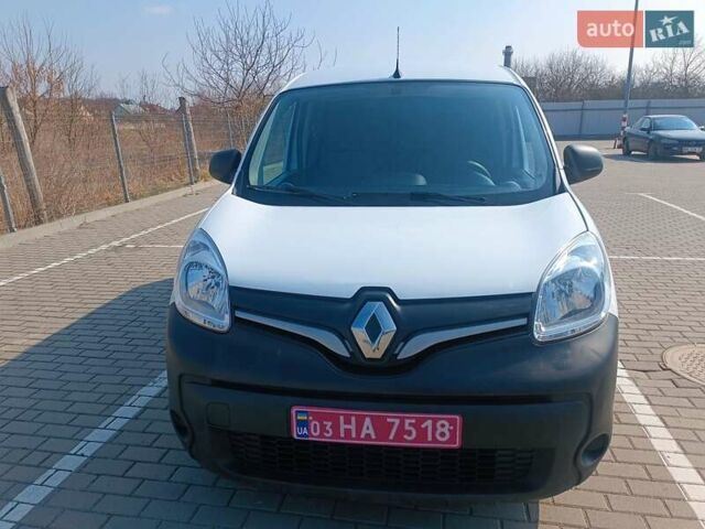 Белый Рено Кенгу, объемом двигателя 0 л и пробегом 140 тыс. км за 9999 $, фото 4 на Automoto.ua