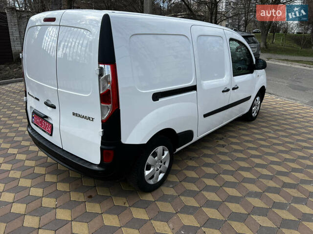 Белый Рено Кенгу, объемом двигателя 0 л и пробегом 153 тыс. км за 11700 $, фото 5 на Automoto.ua