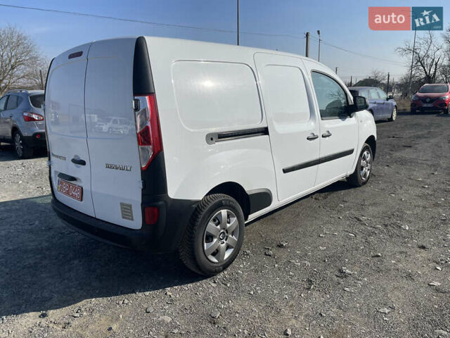 Белый Рено Кенгу, объемом двигателя 1.5 л и пробегом 144 тыс. км за 13900 $, фото 12 на Automoto.ua