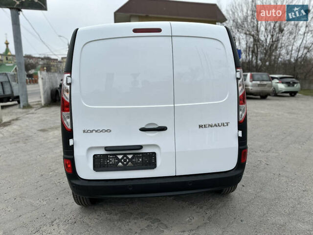 Белый Рено Кенгу, объемом двигателя 1.5 л и пробегом 119 тыс. км за 11900 $, фото 83 на Automoto.ua