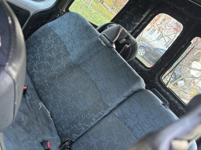 Білий Рено Кєнгу, об'ємом двигуна 1.9 л та пробігом 190 тис. км за 2200 $, фото 5 на Automoto.ua