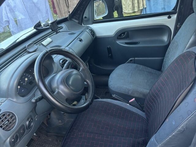 Білий Рено Кєнгу, об'ємом двигуна 1.9 л та пробігом 190 тис. км за 2200 $, фото 3 на Automoto.ua