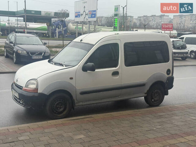 Белый Рено Кенгу, объемом двигателя 1.39 л и пробегом 300 тыс. км за 1700 $, фото 1 на Automoto.ua