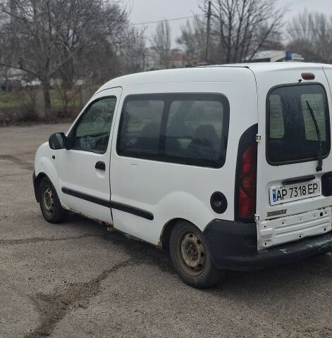 Белый Рено Кенгу, объемом двигателя 0 л и пробегом 360 тыс. км за 1100 $, фото 2 на Automoto.ua