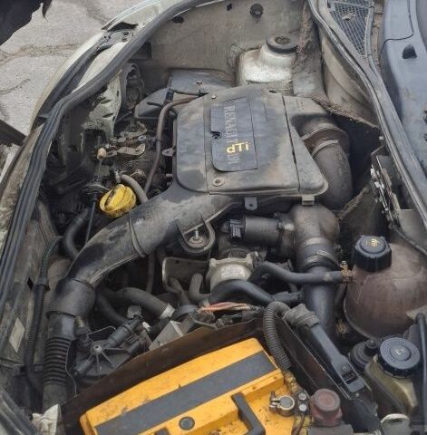 Белый Рено Кенгу, объемом двигателя 0 л и пробегом 360 тыс. км за 1100 $, фото 7 на Automoto.ua