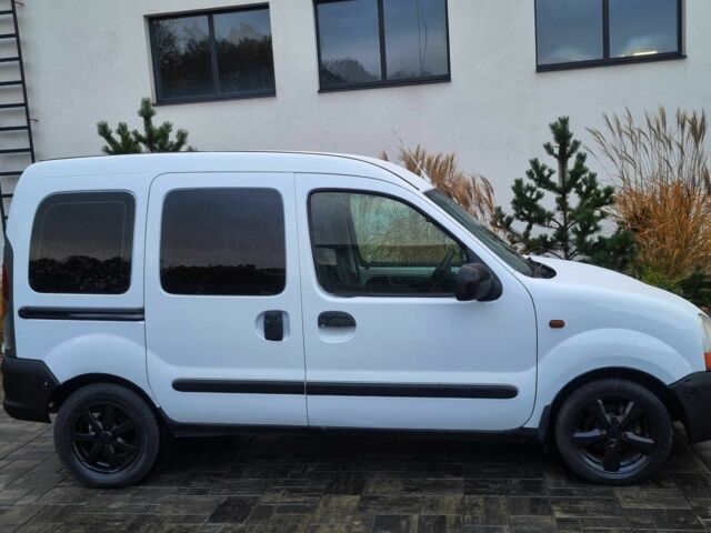 Рено Кєнгу 1998 у Луцьку на Automoto.ua Білий Рено Кєнгу, об'ємом двигуна 1.9 л та пробігом 300 тис. км за 2450 $, фото 14 на Automoto.ua