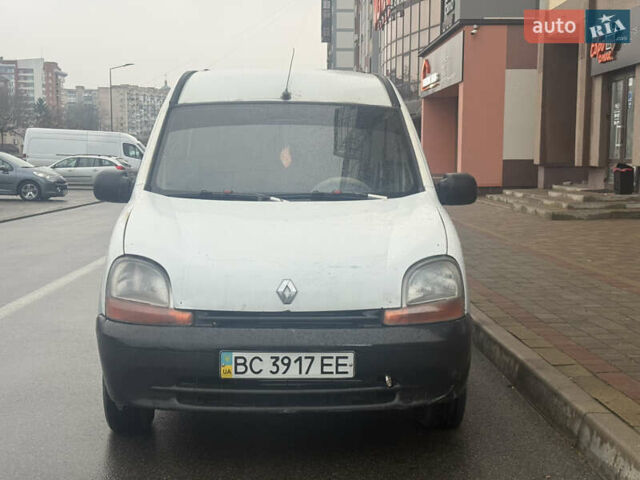 Белый Рено Кенгу, объемом двигателя 1.39 л и пробегом 300 тыс. км за 1700 $, фото 16 на Automoto.ua