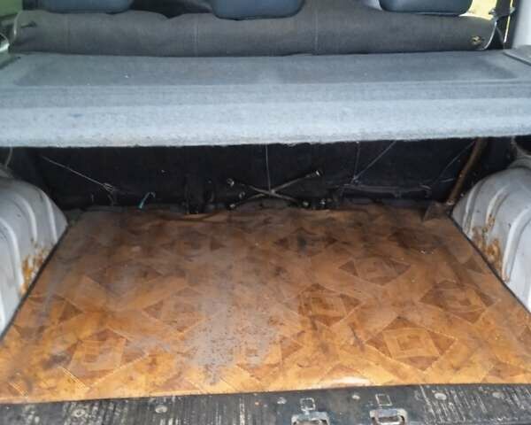 Белый Рено Кенгу, объемом двигателя 1.2 л и пробегом 137 тыс. км за 3400 $, фото 13 на Automoto.ua