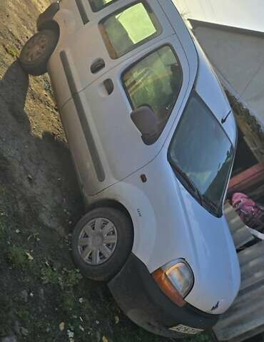 Белый Рено Кенгу, объемом двигателя 1.87 л и пробегом 210 тыс. км за 2500 $, фото 1 на Automoto.ua