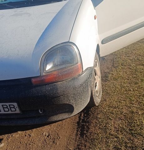 Белый Рено Кенгу, объемом двигателя 0 л и пробегом 350 тыс. км за 2600 $, фото 1 на Automoto.ua