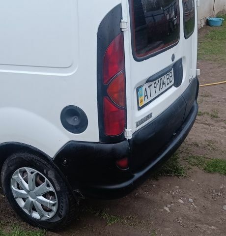 Белый Рено Кенгу, объемом двигателя 0 л и пробегом 350 тыс. км за 2600 $, фото 5 на Automoto.ua